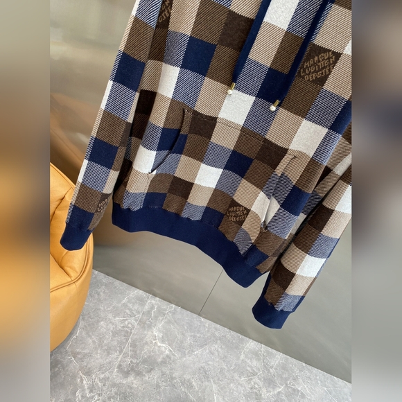 LV Men's Hooded Sweater - Picture 4 of 8